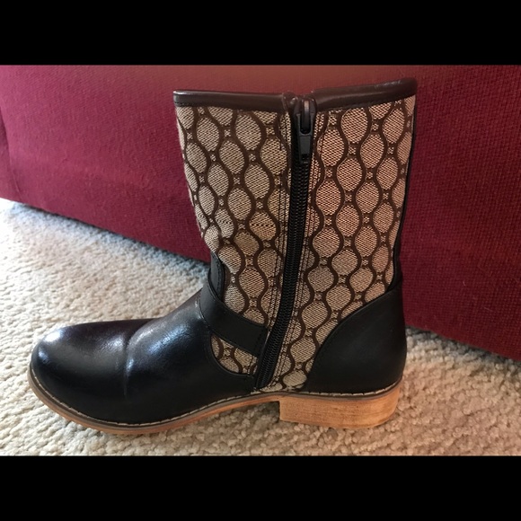 Tall ankle boot - Picture 3 of 6